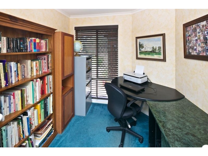 11 Tibouchina Court, Helensvale QLD 4212