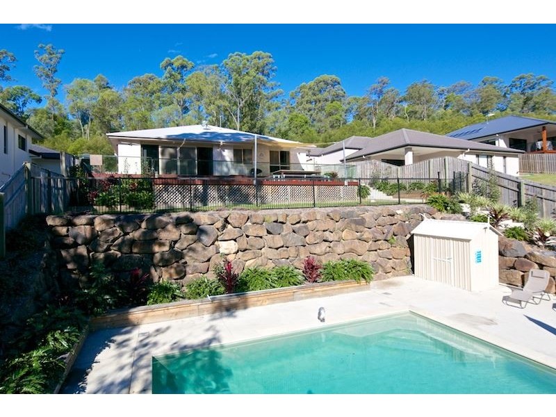 21 Castlereagh Close, Pacific Pines QLD 4211
