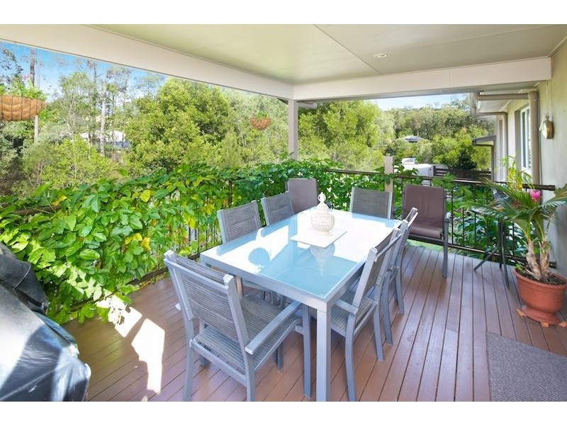 16 Calypso Court, Oxenford QLD 4210