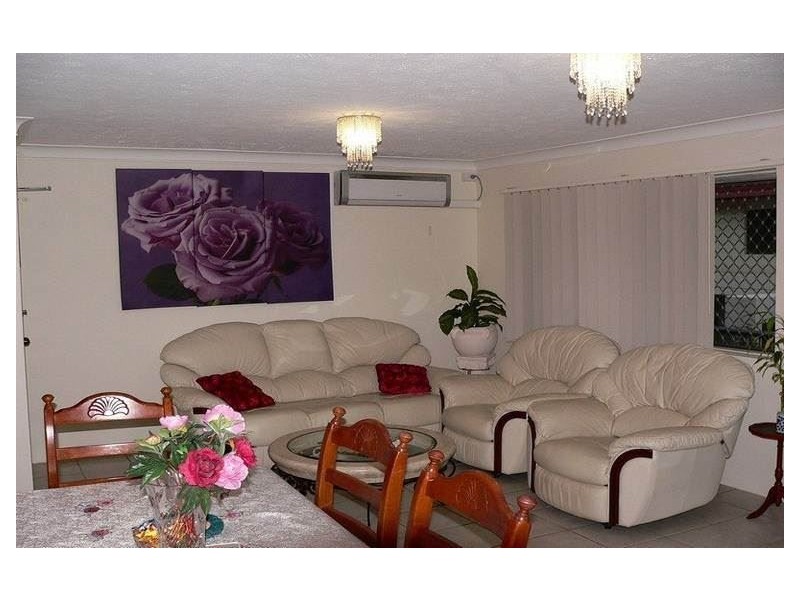 4/19 Huth Street, Labrador QLD 4215