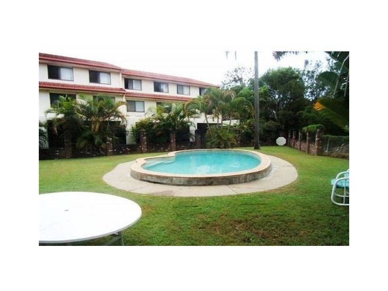 4/19 Huth Street, Labrador QLD 4215