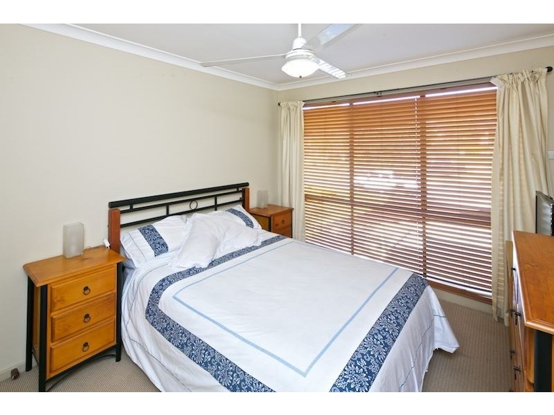 21 Barradine Crescent, Helensvale QLD 4212