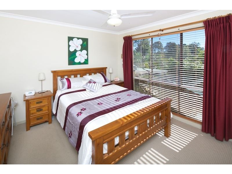 21 Barradine Crescent, Helensvale QLD 4212