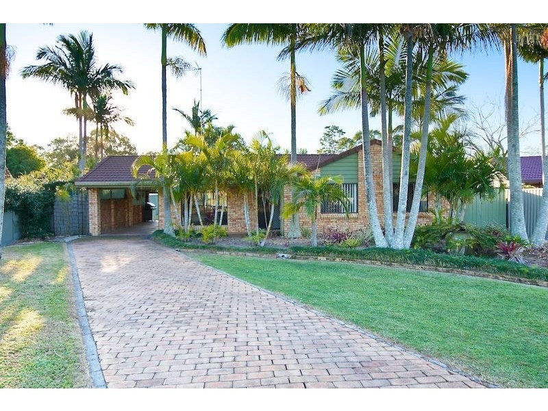 16 Minden Crescent, Helensvale QLD 4212