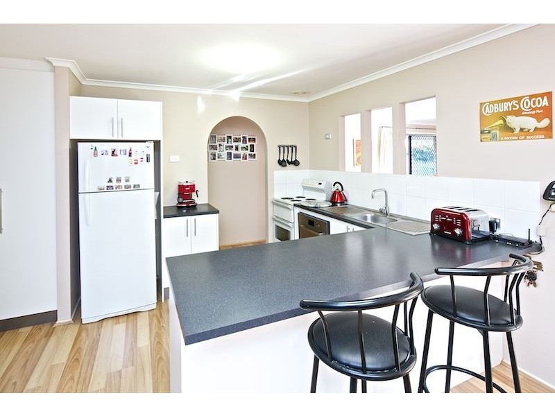 16 Minden Crescent, Helensvale QLD 4212