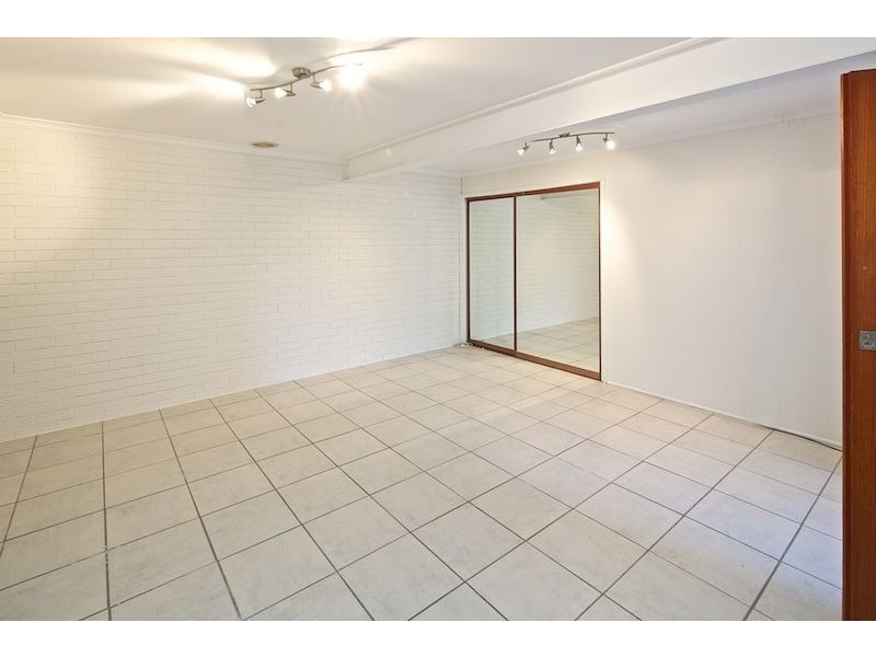 7 Clifton Street, Biggera Waters QLD 4216