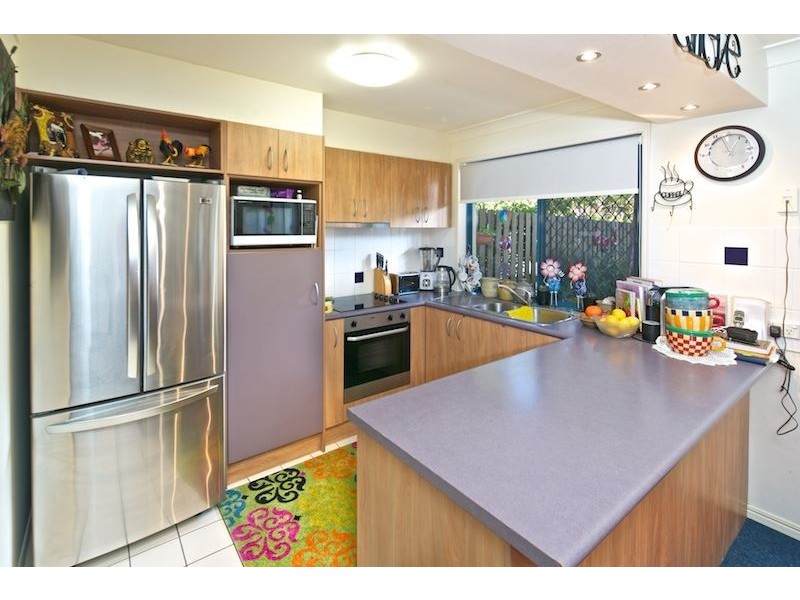 8/1 Pinecrest Court, Oxenford QLD 4210