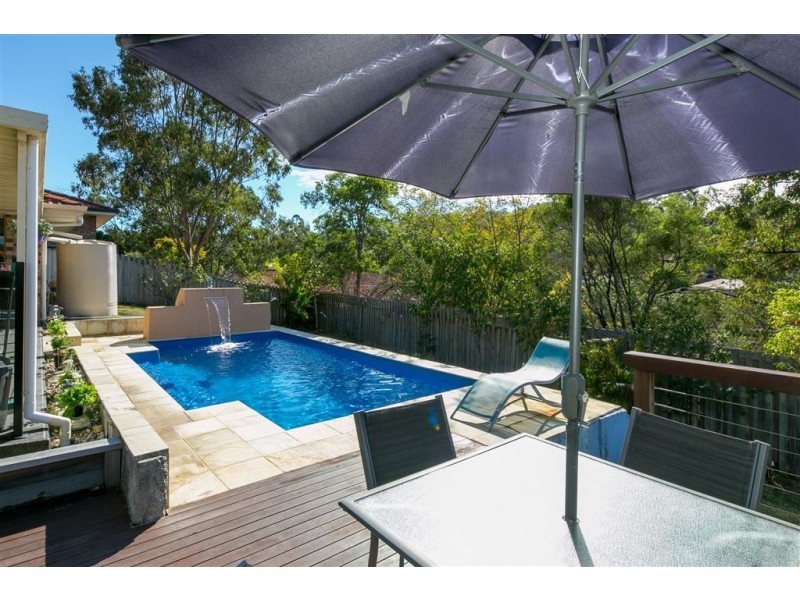 14 Nandi Terrace, Pacific Pines QLD 4211
