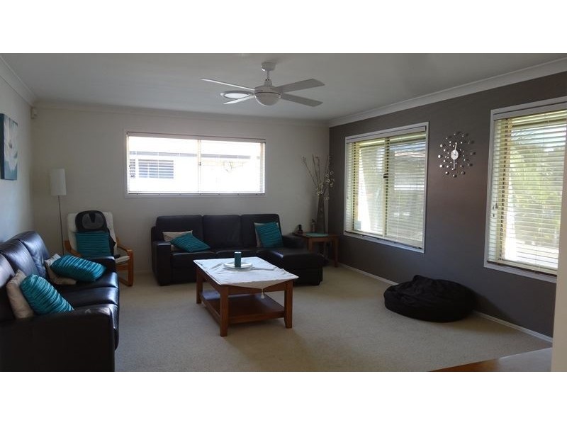 21 Cootharaba Drive, Helensvale QLD 4212