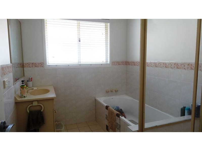 21 Cootharaba Drive, Helensvale QLD 4212