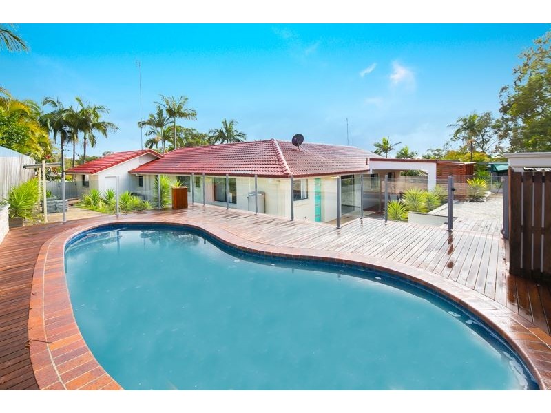 50 Latrobe Avenue, Helensvale QLD 4212