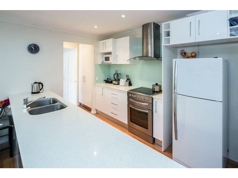 1/3 Vine Court, Oxenford QLD 4210