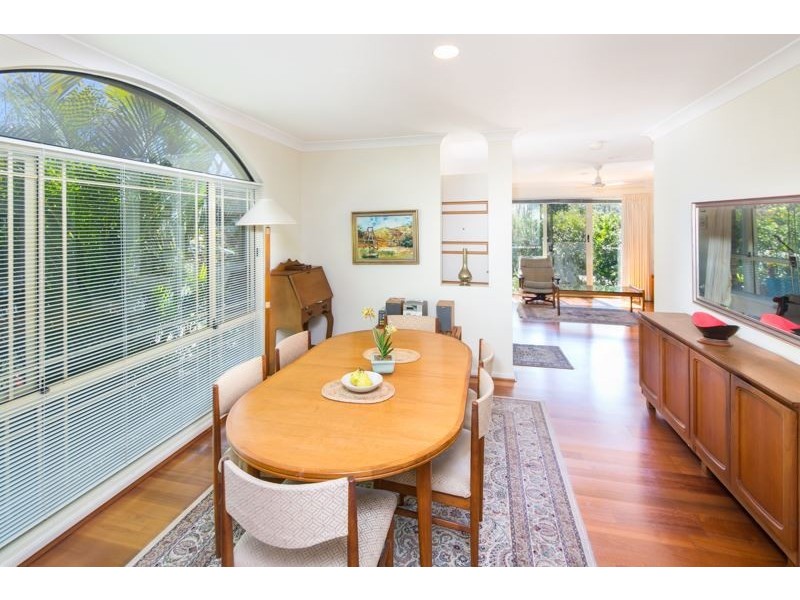 17 Doyalson Place, Helensvale QLD 4212