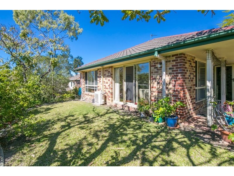 17 Doyalson Place, Helensvale QLD 4212