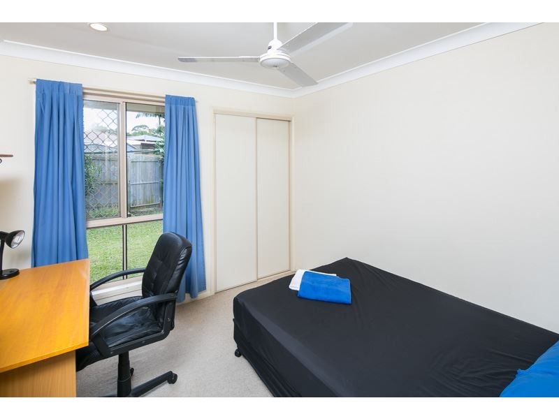 6 Kosciusko Crescent, Southport QLD 4215