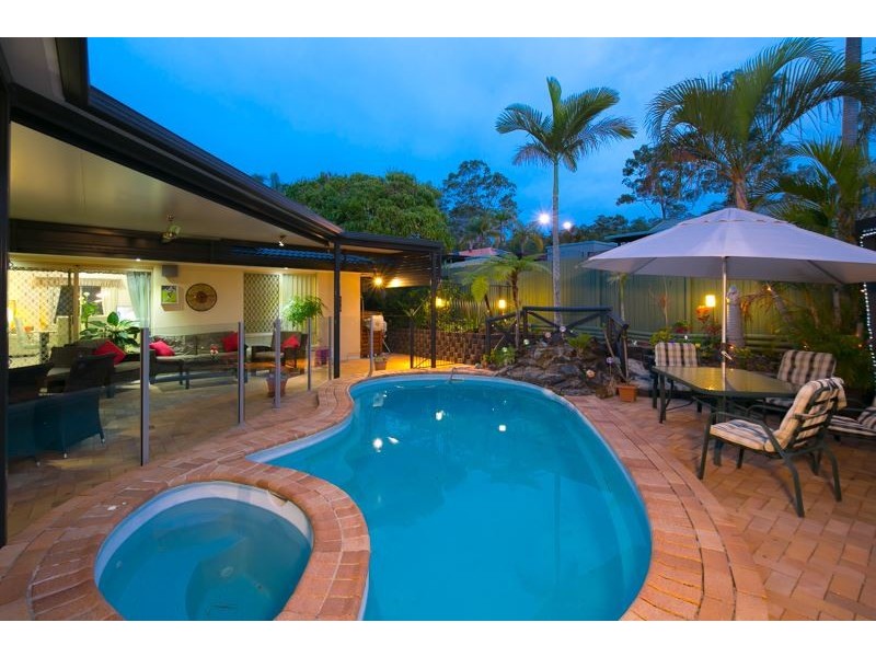 17 Tibouchina Court, Helensvale QLD 4212