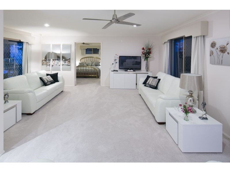 17 Tibouchina Court, Helensvale QLD 4212