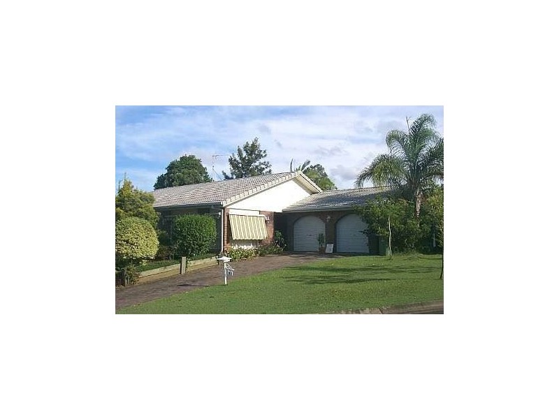 4 Tambo Court, Helensvale QLD 4212