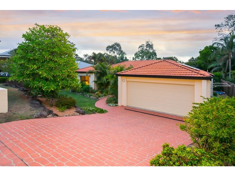 13 Edgeworth Place, Helensvale QLD 4212