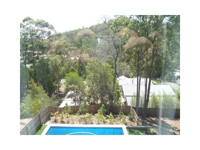 1/39 Castlereagh Close, Pacific Pines QLD 4211