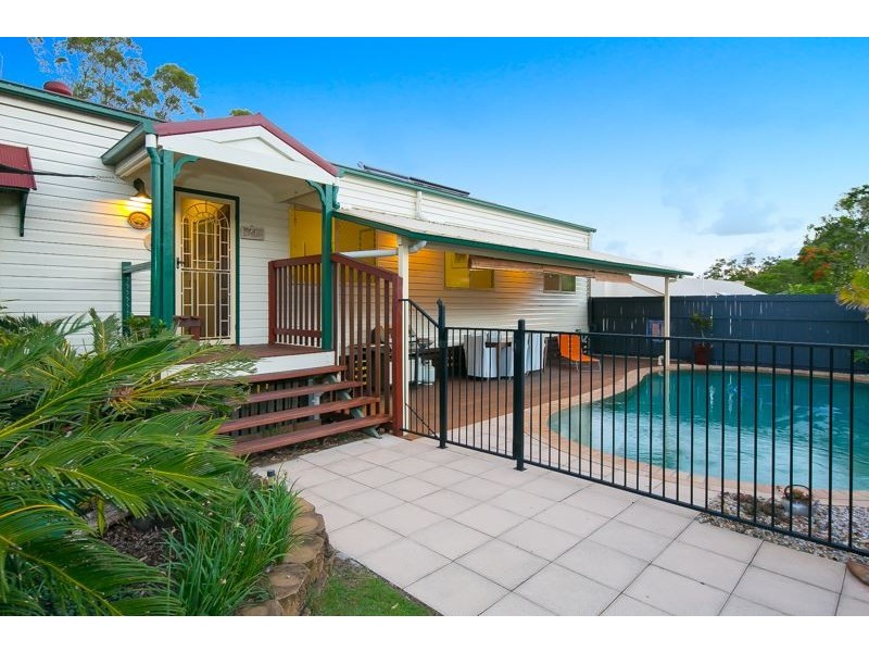 72 Tamworth Drive, Helensvale QLD 4212