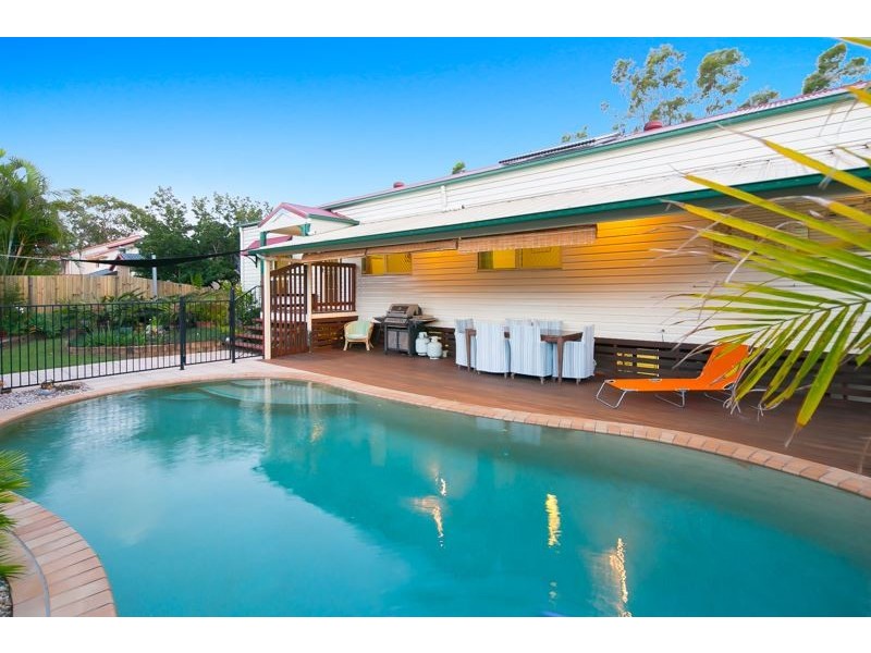 72 Tamworth Drive, Helensvale QLD 4212