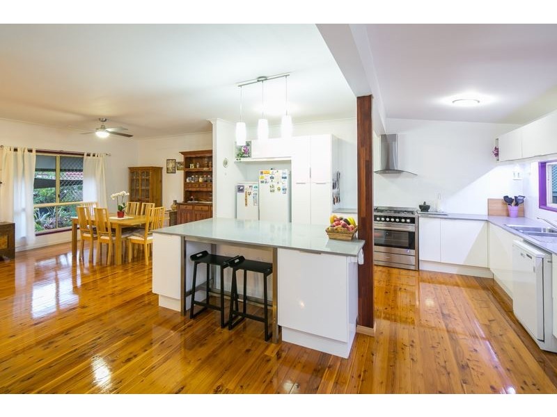 72 Tamworth Drive, Helensvale QLD 4212