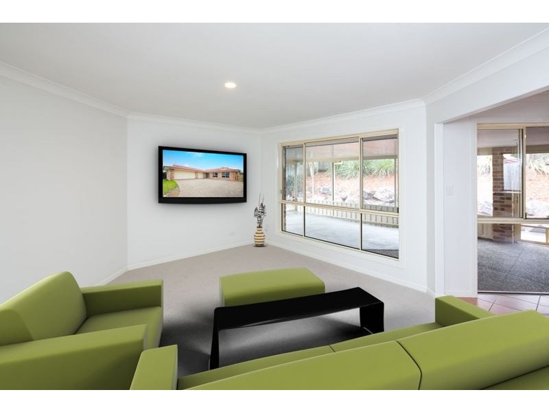 65 Cootharaba Drive, Helensvale QLD 4212