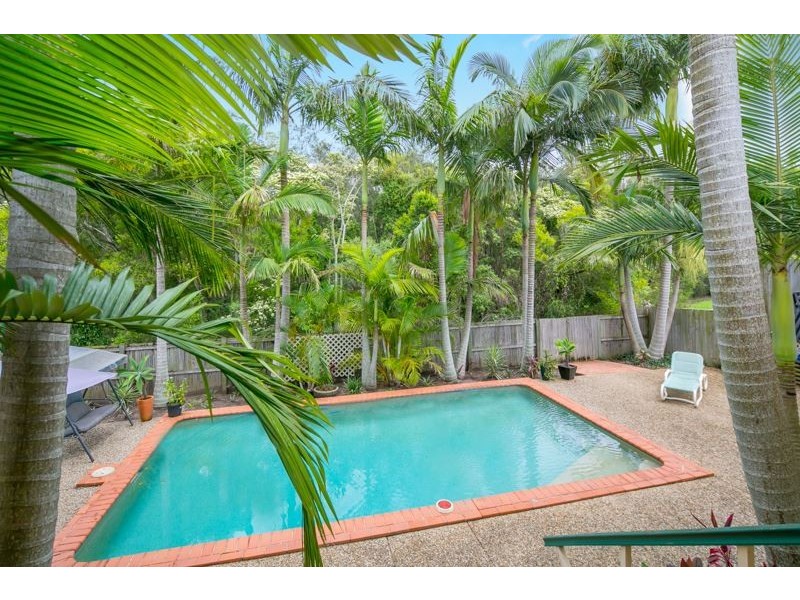 26 Cootharaba Drive, Helensvale QLD 4212