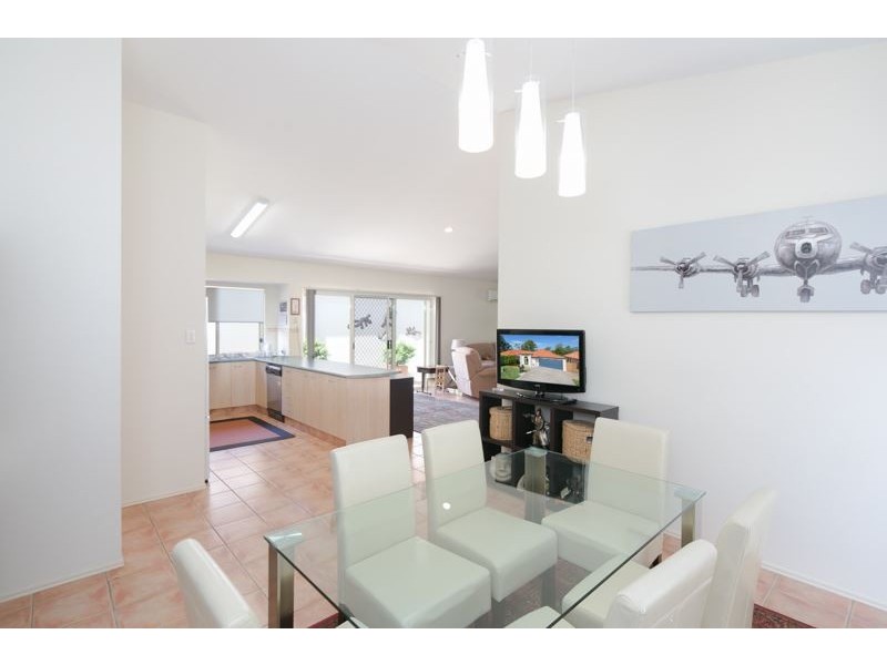 22 Wandilla Drive, Helensvale QLD 4212