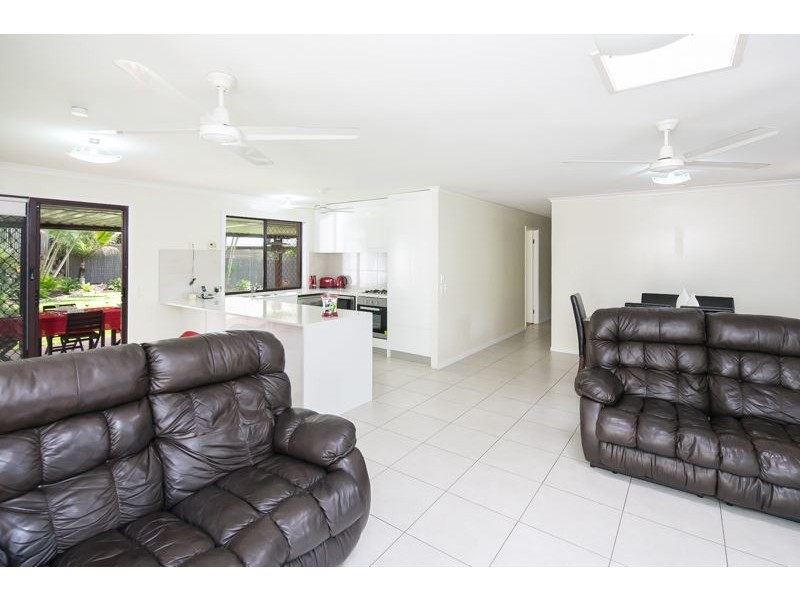 6 Agatha Court, Oxenford QLD 4210