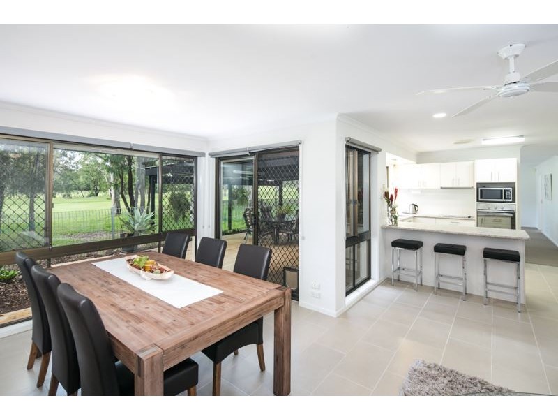 17 Ashford Road, Helensvale QLD 4212