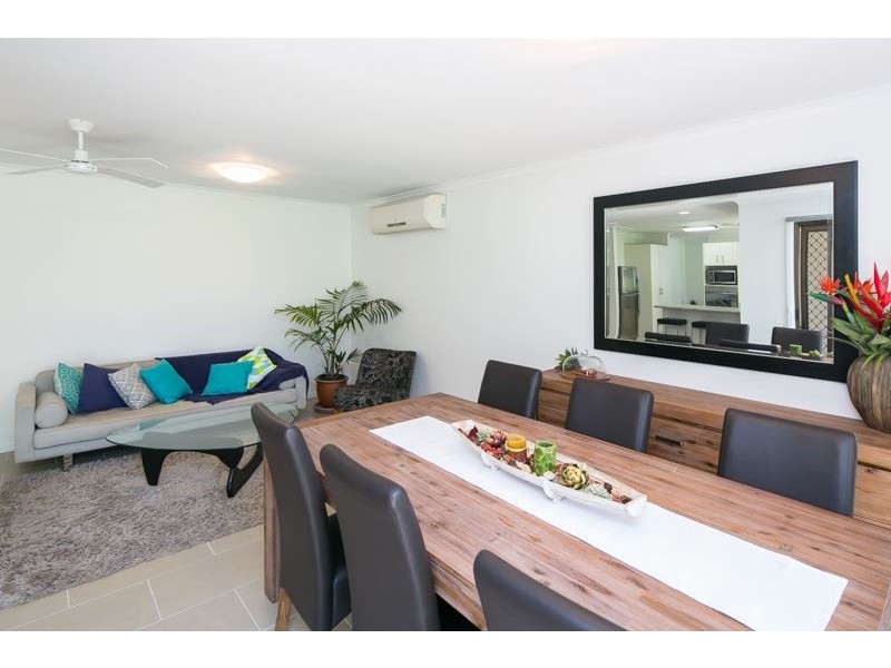 17 Ashford Road, Helensvale QLD 4212