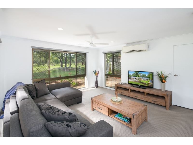 17 Ashford Road, Helensvale QLD 4212