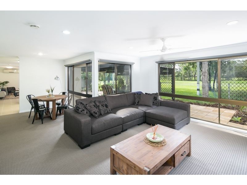 17 Ashford Road, Helensvale QLD 4212