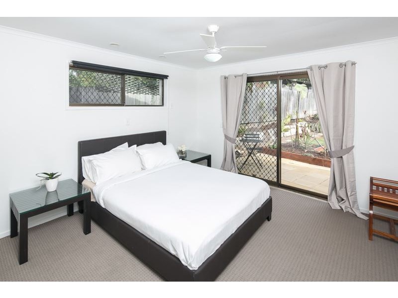 17 Ashford Road, Helensvale QLD 4212