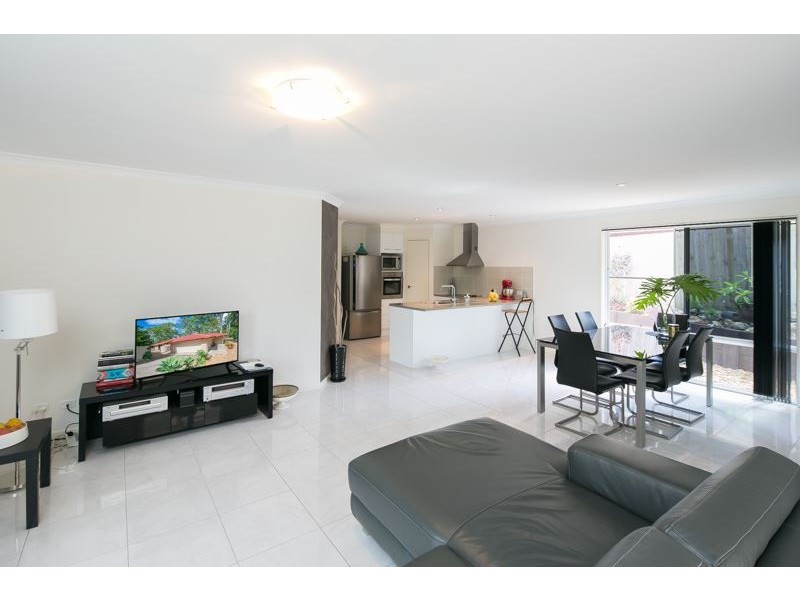 14 Catani Place, Helensvale QLD 4212