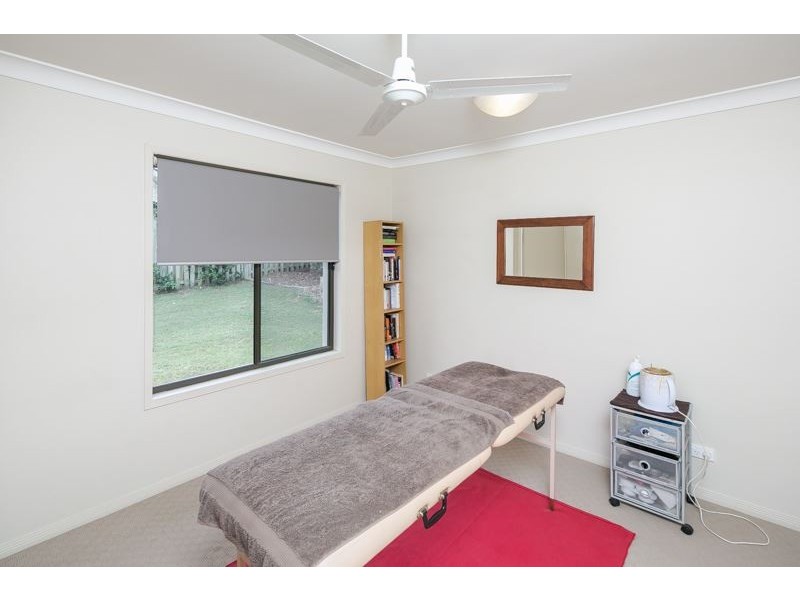 10 Sangster Crescent, Pacific Pines QLD 4211