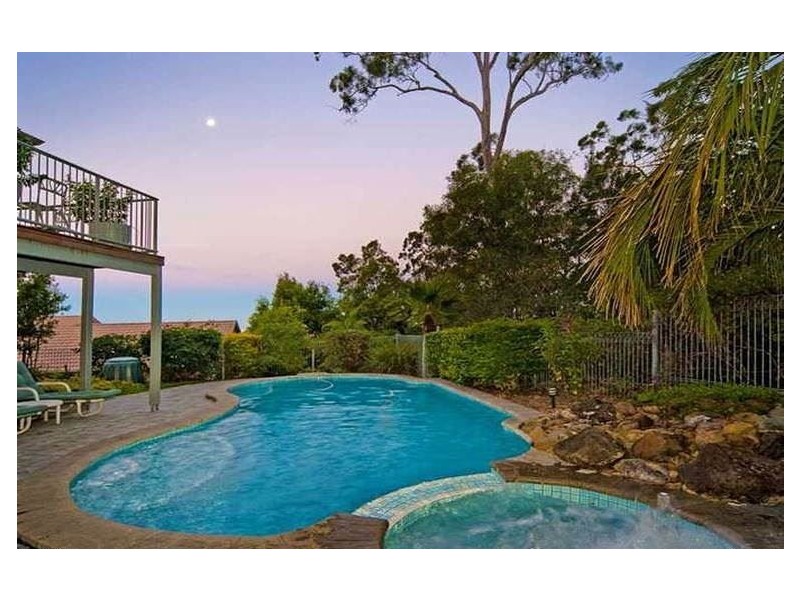 26 Pomona Court, Helensvale QLD 4212