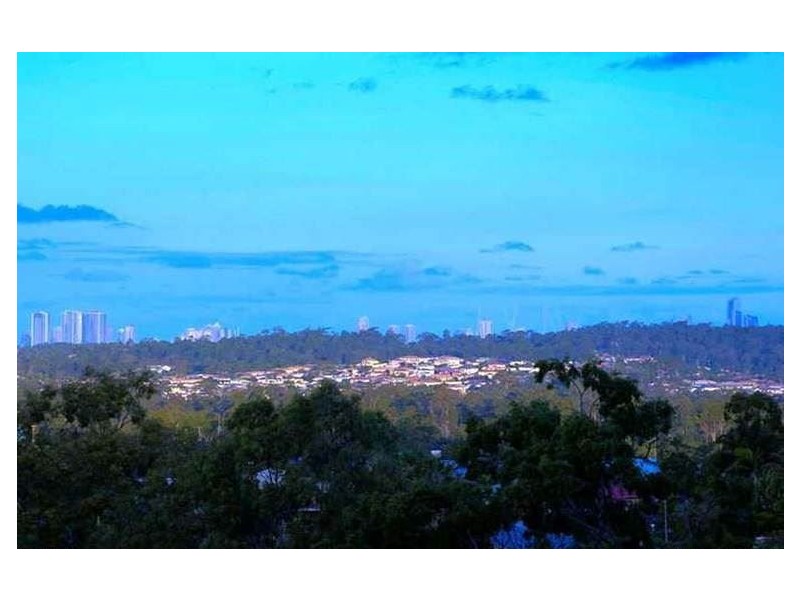 26 Pomona Court, Helensvale QLD 4212