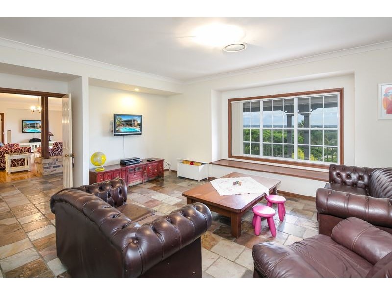 26 Pomona Court, Helensvale QLD 4212