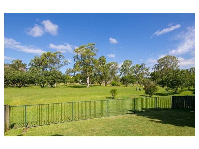 13 Wandilla Drive, Helensvale QLD 4212