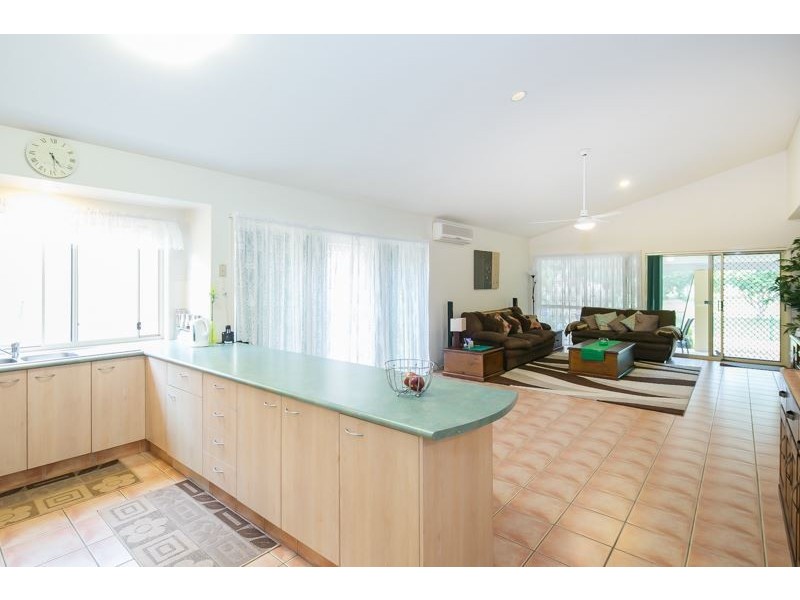 13 Wandilla Drive, Helensvale QLD 4212