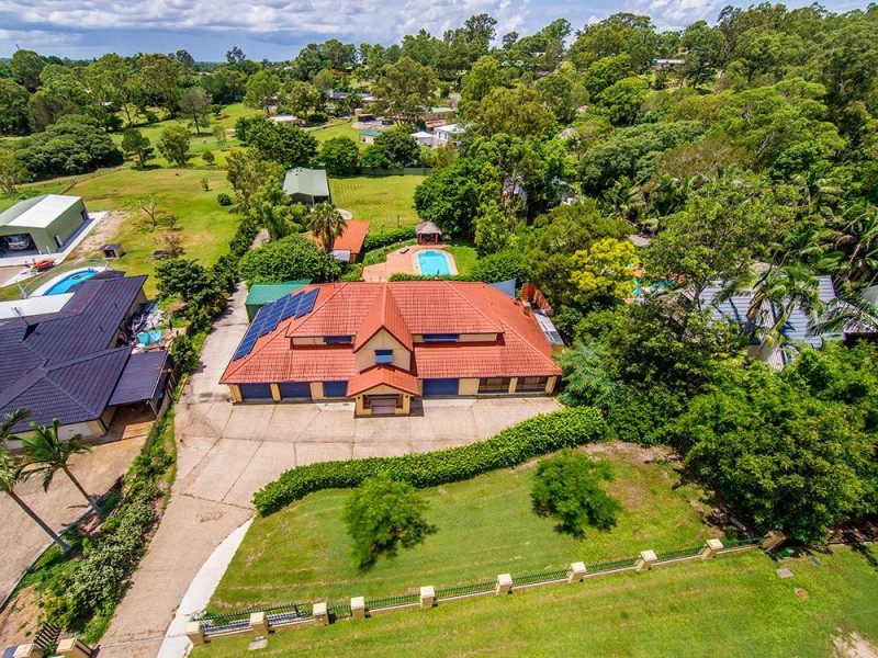 47 Ruth Terrace, Oxenford QLD 4210