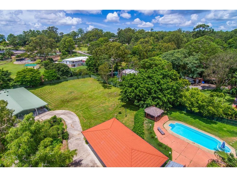 47 Ruth Terrace, Oxenford QLD 4210