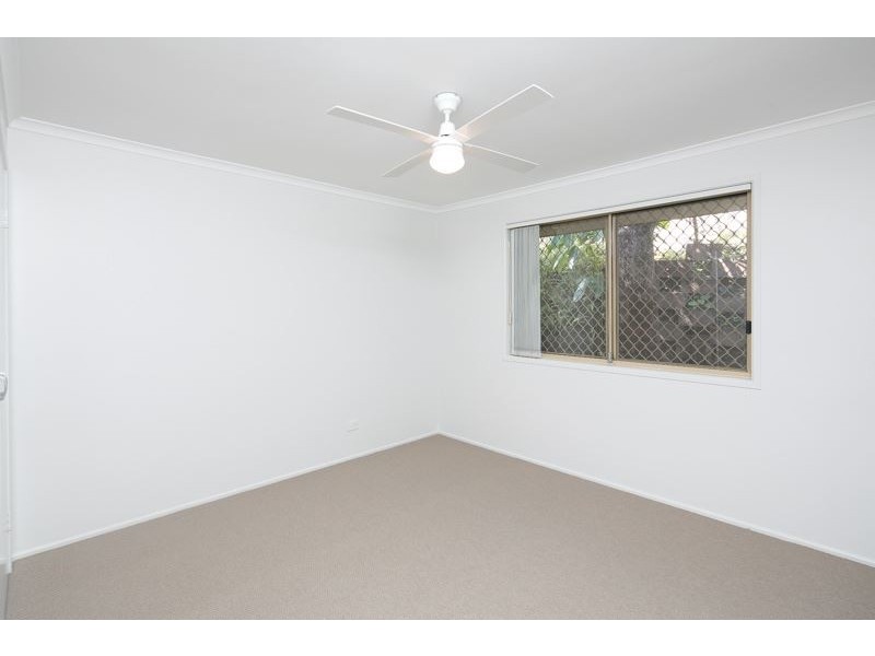 8 Artists Avenue, Oxenford QLD 4210