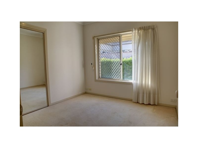 20 Dalloway Court, Arundel QLD 4214