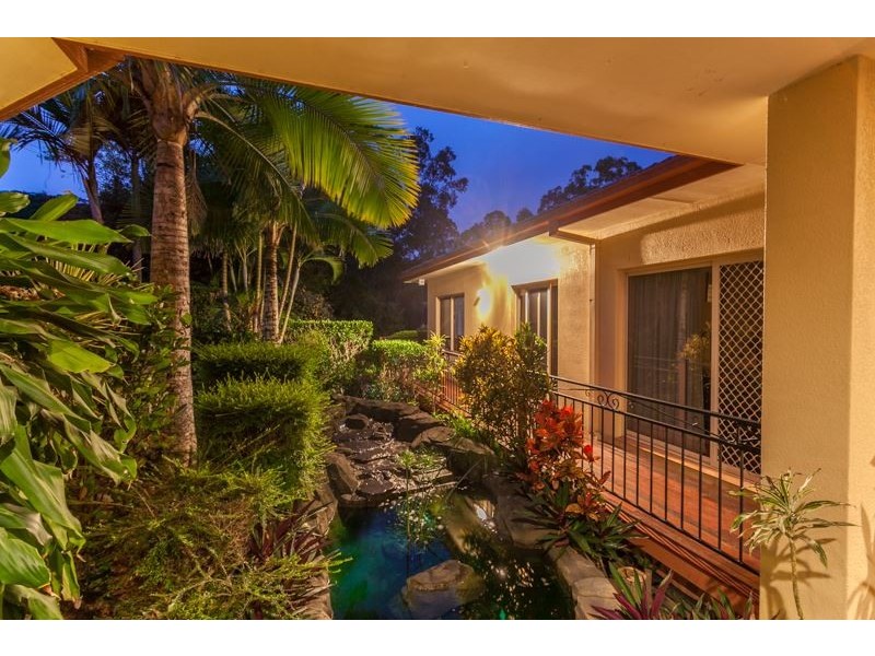 222 Crane Crescent, Nerang QLD 4211