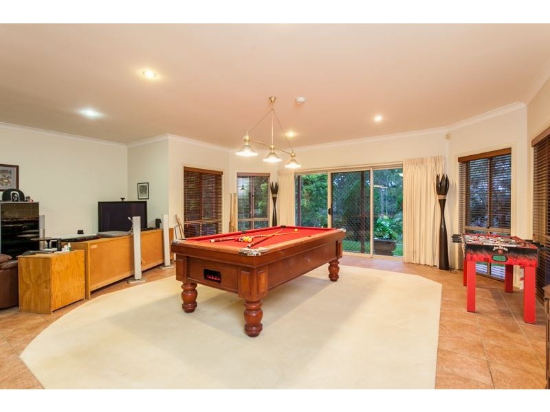 222 Crane Crescent, Nerang QLD 4211