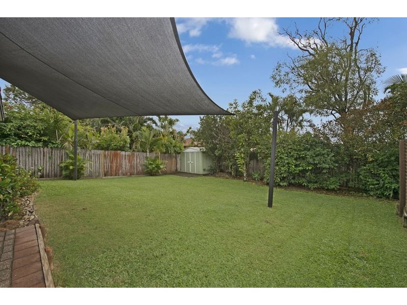 19 Barradine Crescent, Helensvale QLD 4212